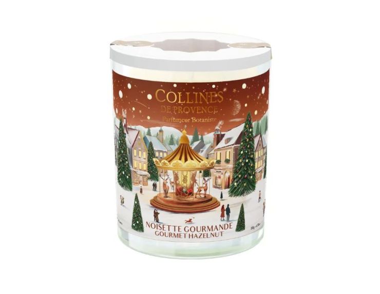 Bougie parfumée Noisette Gourmande édition Noël Collines de Provence village hivernal manège doré 180g - Lilosquare
