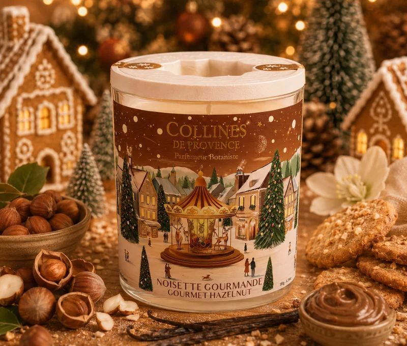 Bougie parfumée Noisette Gourmande édition Noël Collines de Provence village hivernal manège doré 180g - Lilosquare