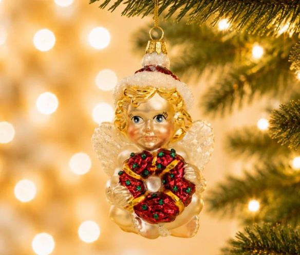 Suspension Noël verre soufflé ange nacré bonnet blanc cheveux dorés tenant couronne de Noël rouge et or H12cm - Lilosquare