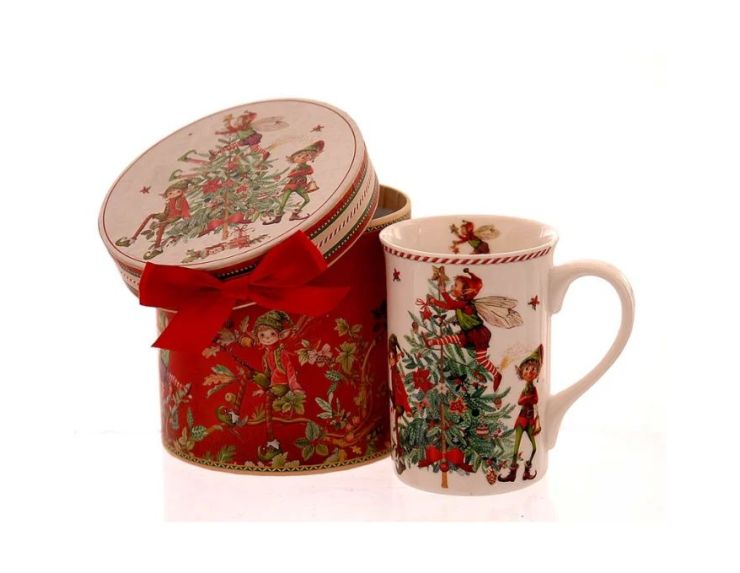 Mug droit porcelaine blanc illustration lutins féeriques décorant sapin Noël rouge vert boîte cadeau ronde rouge