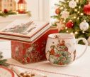 Voir la slide Mug pansu porcelaine crème illustration lutins féeriques sapin de Noël rouge vert et boîte cadeau carrée assortie H10,5cm