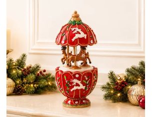 Boîte à musique de Noël rouge H17cm avec 3 rennes tournants, motifs houx et cabochons