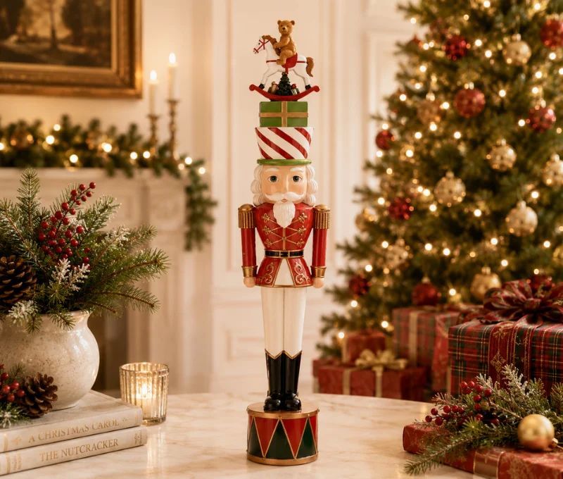 Figurine Noël résine casse-noisette soldat rouge blanc or chapeau rayé cadeaux empilés cheval bascule ours socle tambour H50cm