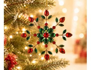 Suspension de Noël flocon en acrylique Ø18cm, pierres facettées rouges et vertes sur armature dorée, effet bijou scintillant
