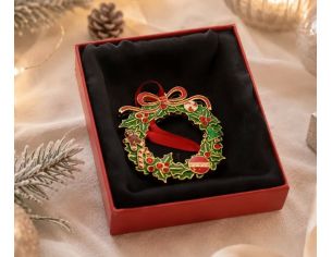 Suspension de Noël couronne métal doré émaillé 9cm, houx vert, nœud rouge, canne en sucre et boule, dans sa boîte cadeau rouge