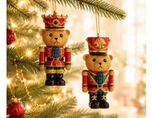 Set 2 suspensions de Noël oursons casse-noisette résine H9cm, uniforme rouge et or, l'un avec couronne,