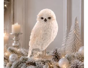 Hibou blanc H37cm recouvert de plumes blanches, yeux marron, bec et pattes beiges