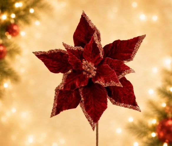 Fleur Poinsettia velours bordeaux H50cm, pétales nervurés aux bords pailletés bordeaux, sur tige métallique
