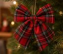 Voir la slide Grand nœud décoratif tartan rouge 28x34cm, motif à carreaux multicolore, décoration de Noël