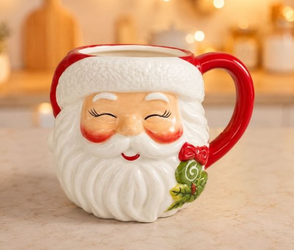 Mug céramique H16cm forme tête Père Noël rieur, bonnet rouge texturé, barbe blanche, anse assortie 550ml