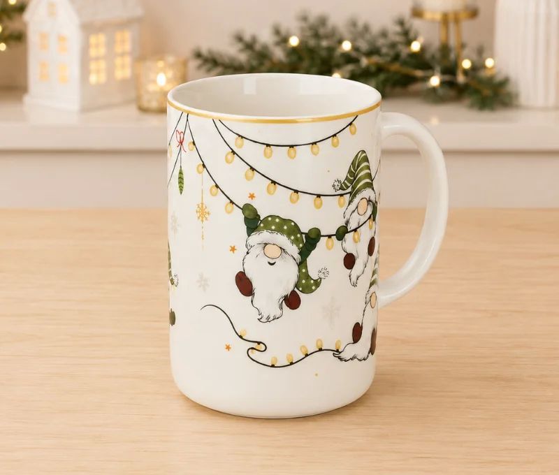 Grande tasse porcelaine blanche lutins Noël verts guirlande lumineuse dorée étoiles liseré doré 580ml