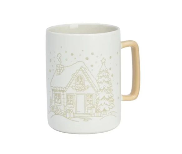 Mug porcelaine blanc mat illustration dorée gravée chalet enneigé sapin cadeaux étoiles flocons anse dorée Noël 450ml