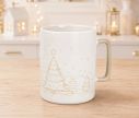Voir la slide Mug porcelaine blanc mat illustration dorée gravée forêt sapins enneigés étoile flocons anse verte Noël 450ml