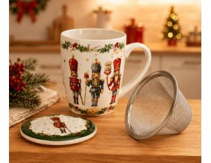 Tasse à thé porcelaine casse-noisettes soldats colorés houx baies rouges couvercle filtre métallique vert doré Noël 350ml