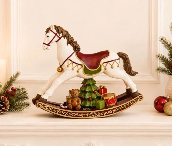 Cheval bascule Noël poly blanc selle rouge verte dorée bascule arabesques ourson sapin cadeaux tambour L30cm