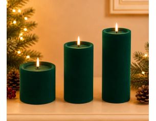 Bougie LED pilier velours floqué vert sapin effet flamme réaliste timer H15cm Ø10cm