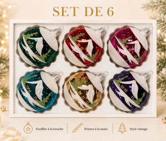 Coffret 6 boules de Noël en verre motif maisons enneigées vert rouge rose turquoise doré violet 8cm