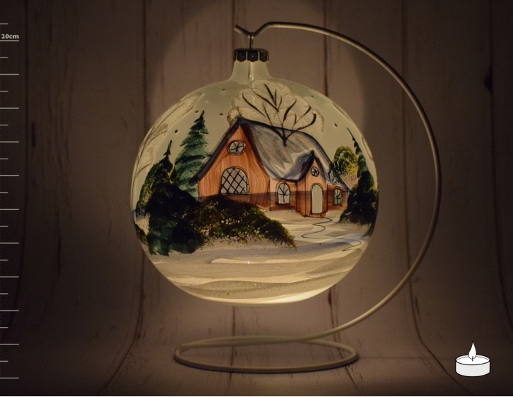 Boule de Noël en verre pour bougie décor chaumière rose poudré sous la neige - support inclus - ø 15cm