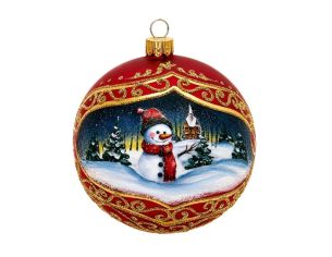 Boule de Noël en verre rouge bonhomme de neige bonnet rayé écharpe rouge sapins enneigés Ø10cm