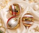 Voir la slide Coffret 3 gouttes de Noël rayures diagonales blanc doré rouge pailletées blanche col rouge motifs étoilés dorés Ø7cm H10cm