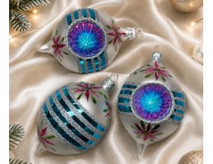 Coffret 3 gouttes de Noël verre soufflé peint à la main blanc fleurs  Ø7cm H10cm