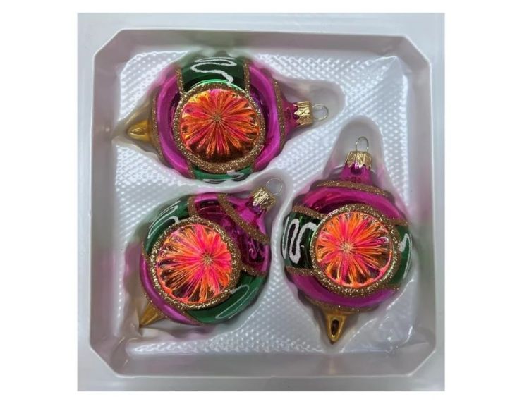 Coffret 3 gouttes de Noël verre soufflé peint à la main deux gouttes vert rose bordure  Ø7cm H10cm