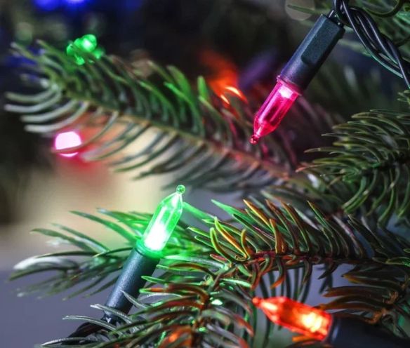 Traditional multicolour LED string lights 150 bulbs plexiglass green cable Christmas tree