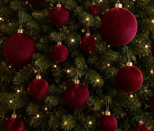 Grande boule Noël velours tissu bordeaux texture douce incassable 20cm