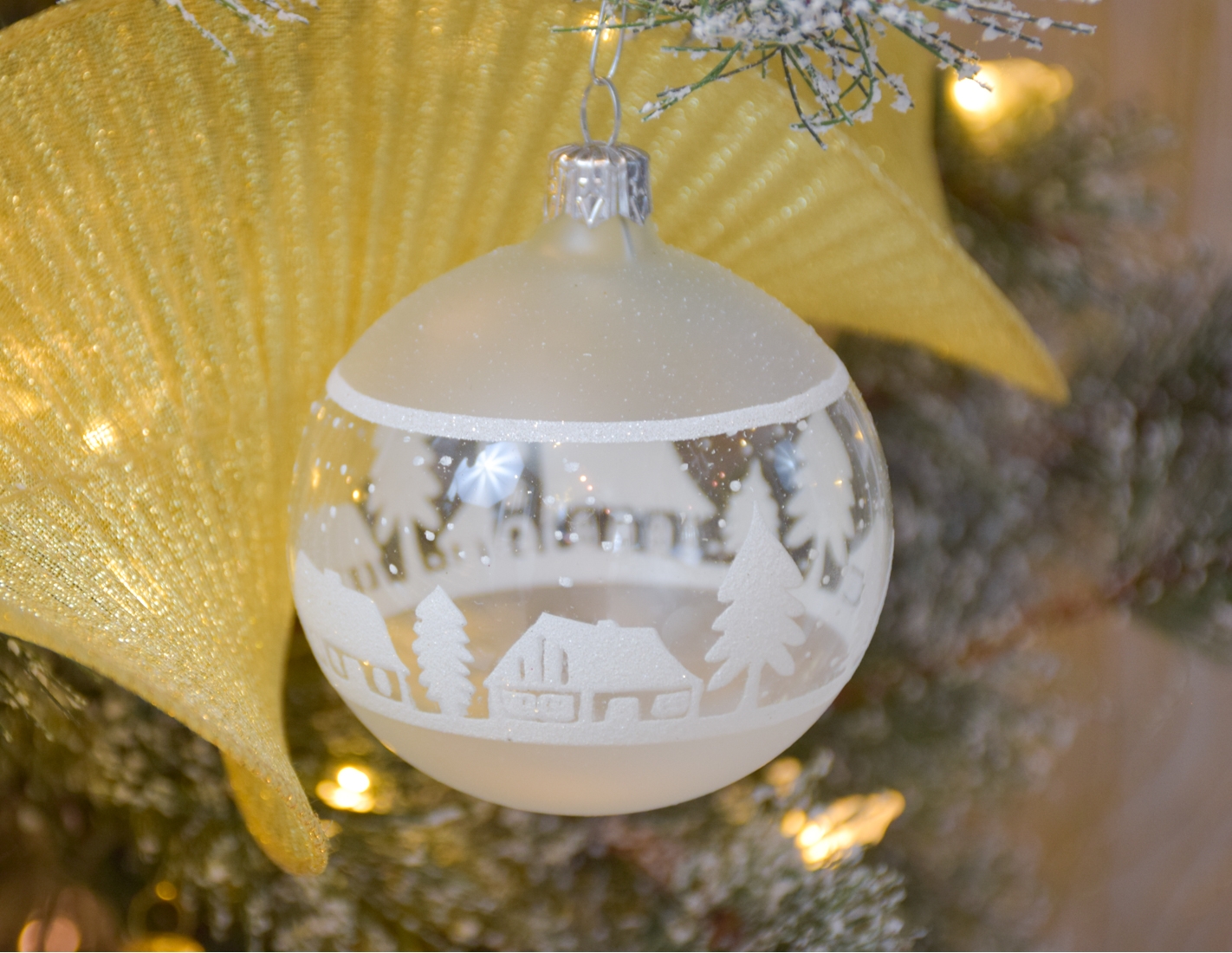 Boules de Noël en verre soufflé et peintes à la main