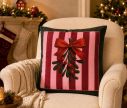 Voir la slide Coussin de Noël rayé rouge rose gui 45x45cm