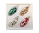 Voir la slide Set de 4 pommes de pin en verre soufflé peintes à la main vert or blanc rouge effet neige H8cm Ø3cm