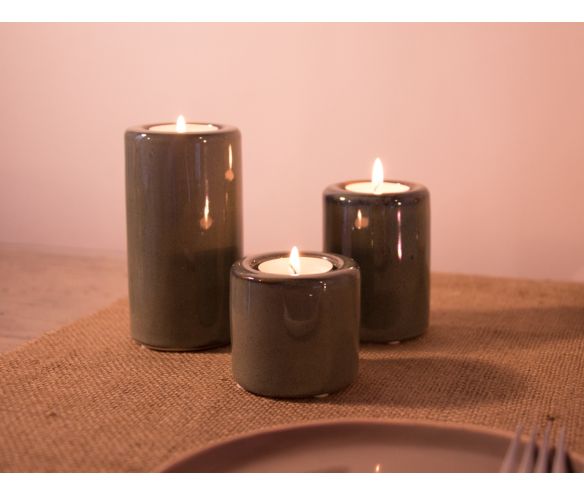 Trio de bougeoirs cylindriques céramique émaillée vert foncé brillant 3 hauteurs assorties bougies chauffe-plat H12cm