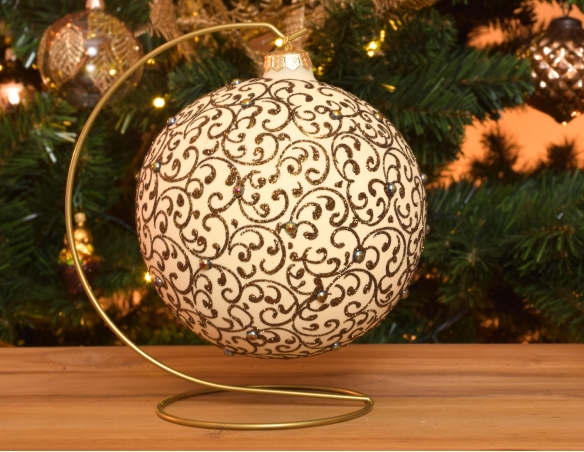 Boule de Noël crème avec support motifs arabesques dorées diamètre 15cm
