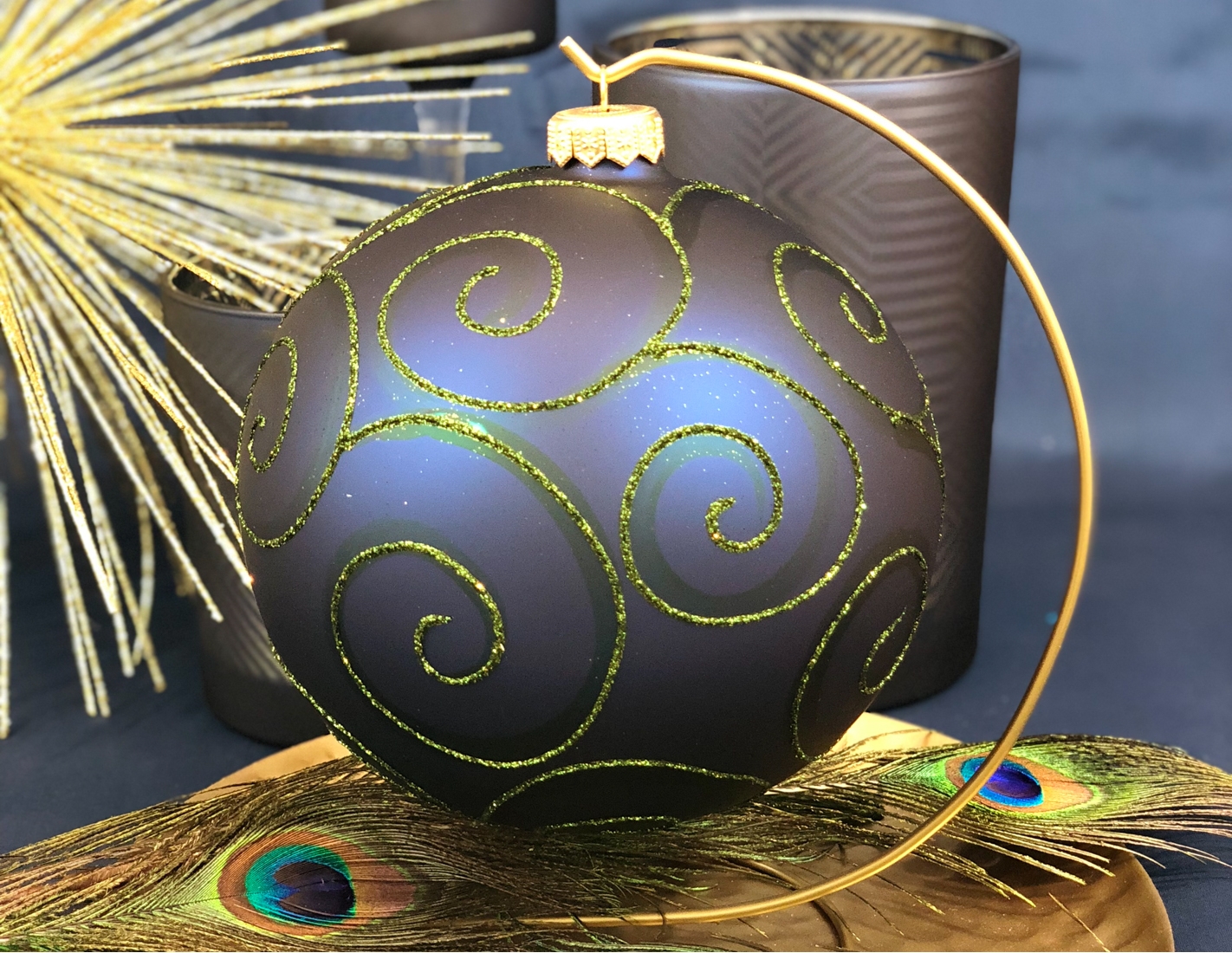 Grande boule de Noël bleu et verte en verre soufflé avec support D 15cm