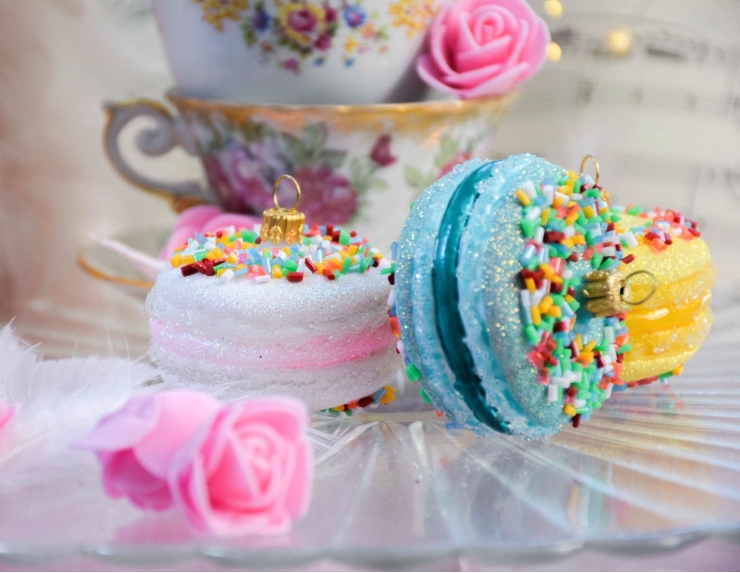 Suspension en verre macaron turquoise granulé multicolores H6 cm