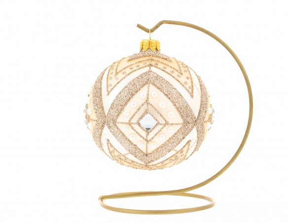 Boule de Noël champagne en verre soufflé avec décors losange, strass et perles blanches. Diamètre 10cm