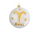Voir la slide Boule Noël verre soufflé blanche pailletée signe zodiaque bélier symbole doré étoiles inscription Aries D8cm
