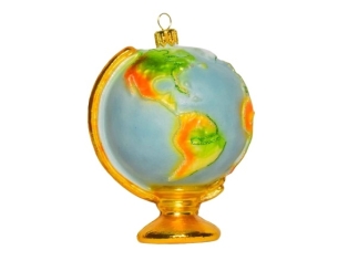 Globe terrestre en verre soufflé décoré main bleu, doré, vert et jaune. Hauteur 14cm Globe terrestre en verre soufflé décoré main bleu, doré, vert et jaune. Hauteur 14cm