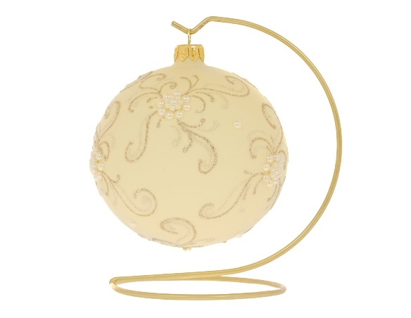 Boule de Noël champagne clair verre soufflé et décoré main avec des arabesques en paillettes. Diamètre 8cm