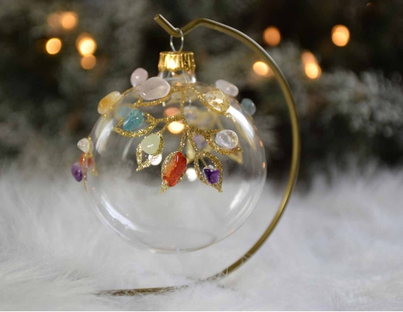 Boule de Noël transparente pierres semi-précieuses D 8cm
