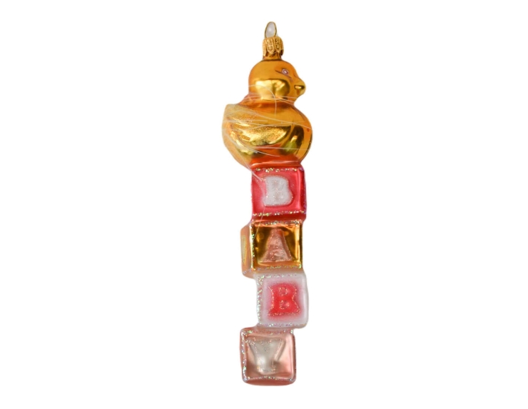 Boule mon premier Noël rose et doré pour petite fille, verre soufflé, canard doré et rose. Hauteur 16cm. Boule mon premier Noël rose et doré pour petite fille, verre soufflé, canard doré et rose. Hauteur 16cm.