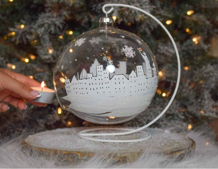 Photophore de Noël New York verre soufflé avec support D 15cm