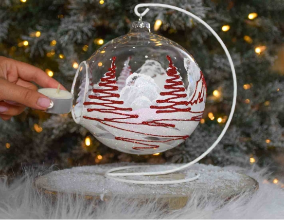Bougeoir de Noël, grand photophore village rouge et blanc verre D 15cm avec support