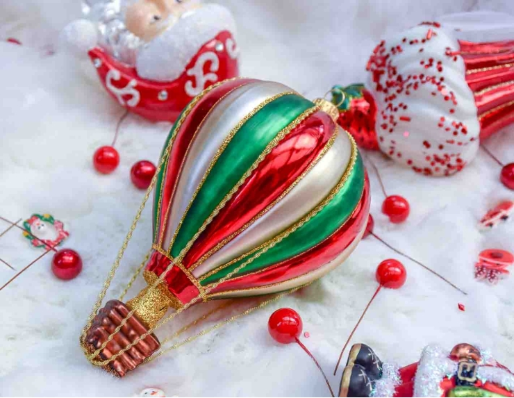 Boule de Noël montgolfière verre soufflé H14cm