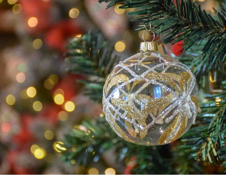 Boule de Noël transparente or champagne D8cm