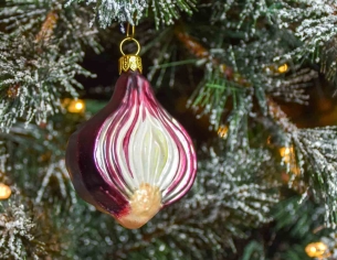 Boule de Noël originale oignon verre soufflé H 9cm