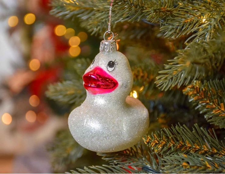 Suspension originale canard blanc et rose pour sapin de noël H 11cm