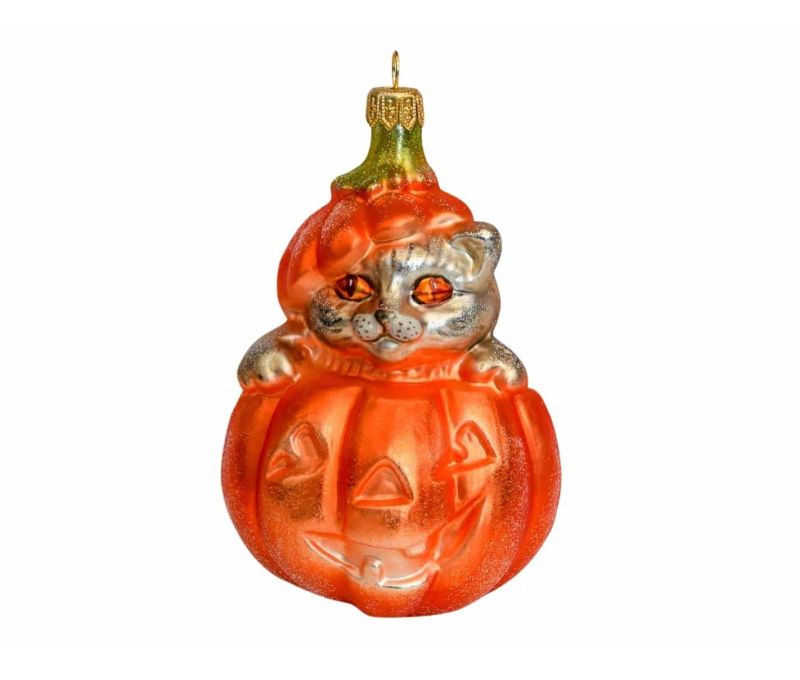 Suspension originale pour Halloween, citrouille orange avec un chat en verre soufflé.
Hauteur : 15cm