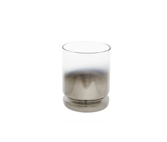 Petit bougeoir en verre fumé argenté pour une déco d'intérieur moderne. Hauteur du photophore 10cm.
