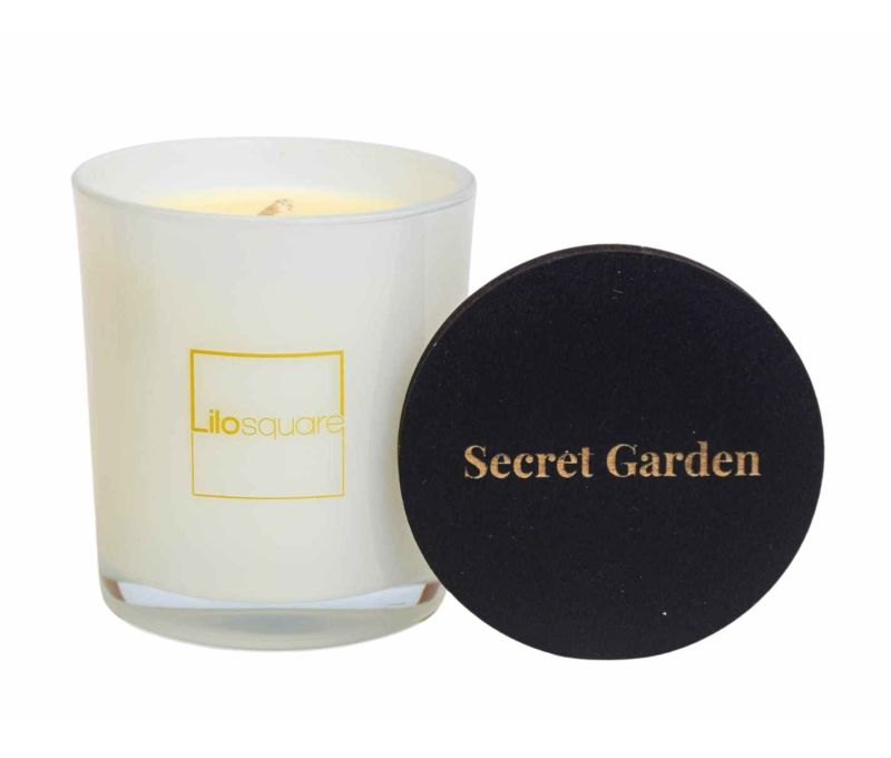 Bougie parfumée en cire de soja aux notes fleuries de Neroli, Sauge et Patchouli. 120gr de cire de soja naturelle.